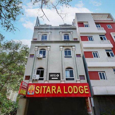 OYO 12680 Hotel Sitara Inn Vijayawāda Exterior foto