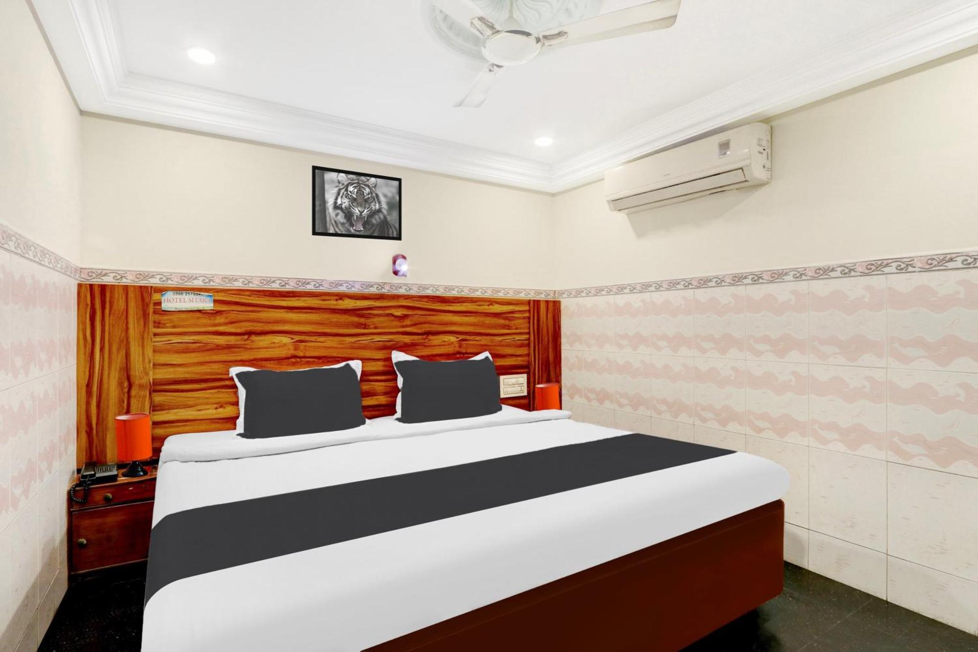 OYO 12680 Hotel Sitara Inn Vijayawāda Exterior foto