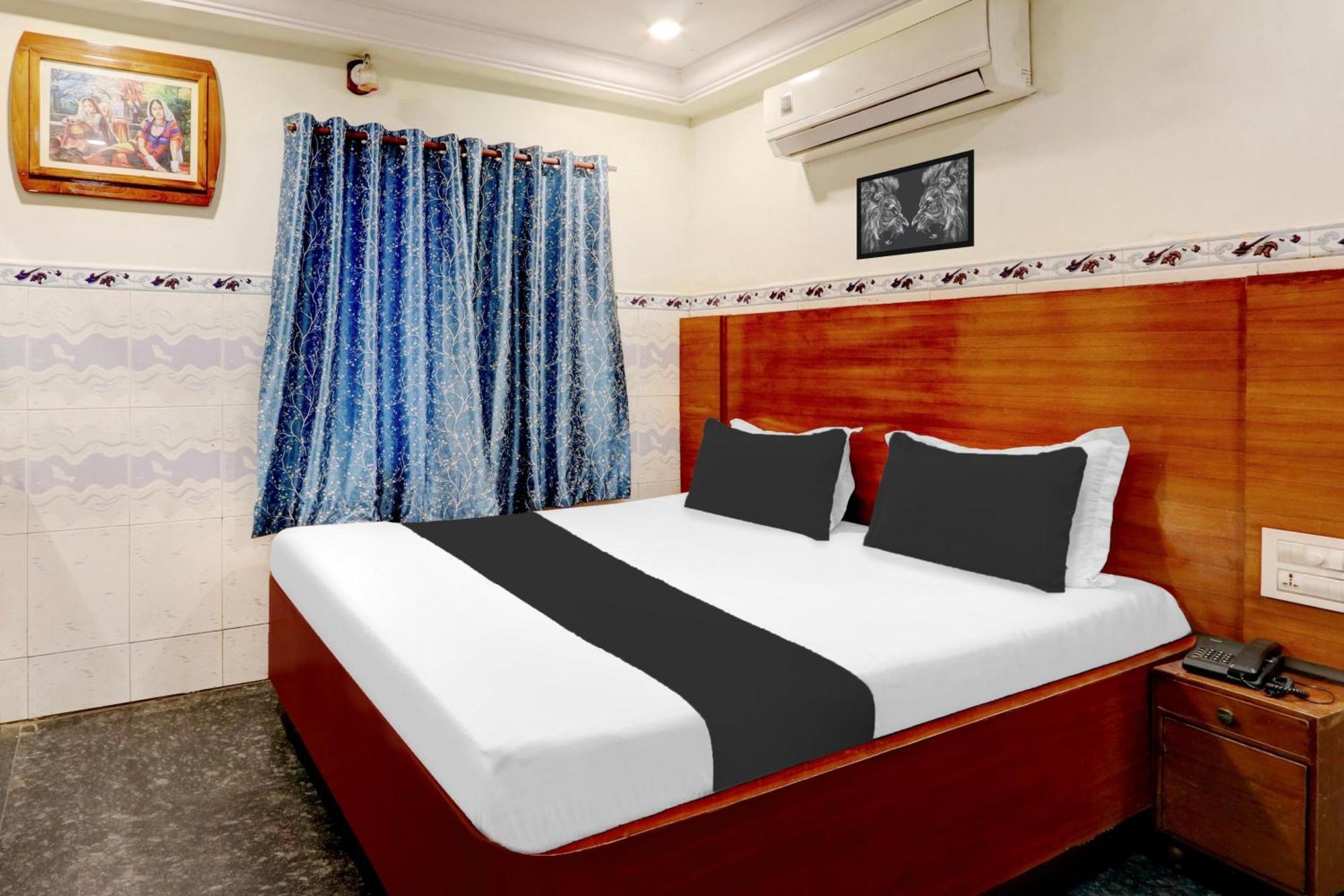 OYO 12680 Hotel Sitara Inn Vijayawāda Exterior foto